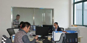 神马午夜影院客服人員