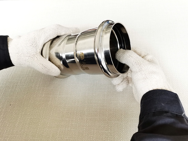 檢（jiǎn）查密封圈